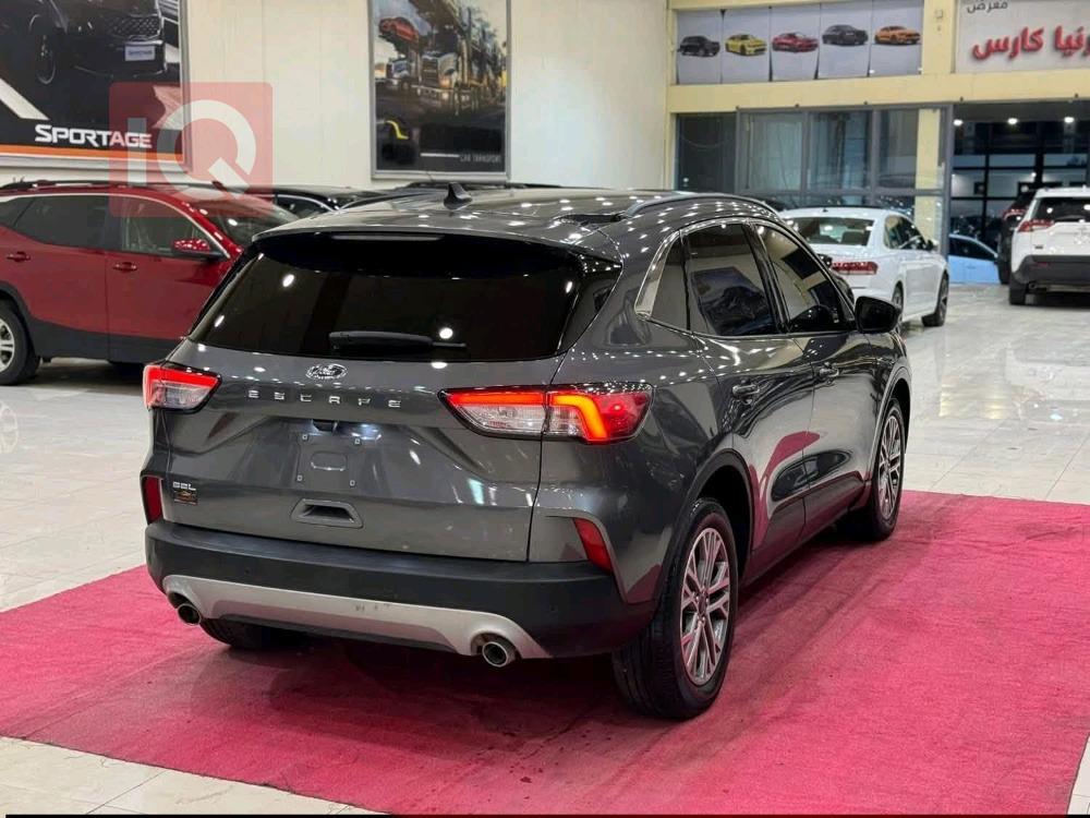 فۆرد ئێسکەیپ